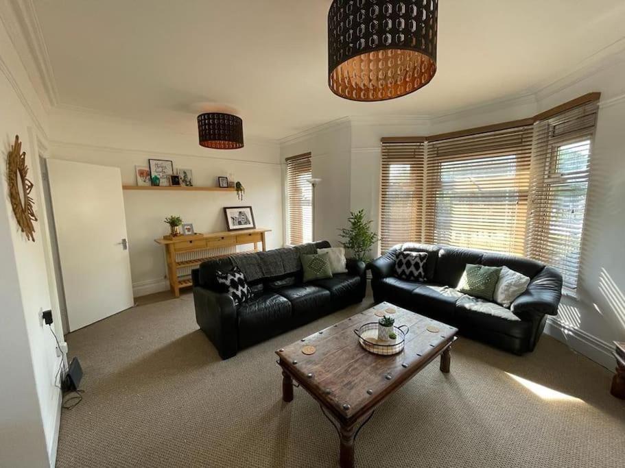 3 Bed Flat Near To Cardiff And Cardiff Bay公寓 外观 照片